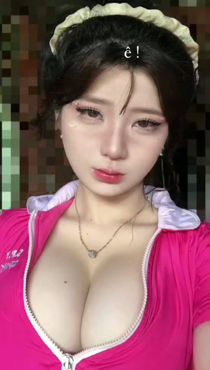 Em thư ký múp lồn ngoại tình cùng chủ tịch chim to